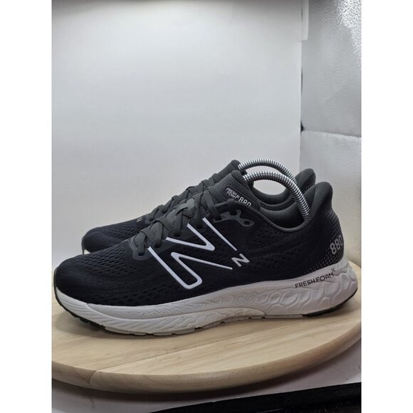 New Balance Fresh Foam X 880 V13 womens 10 D Wide NB Black White Running - Picture 1 of 10